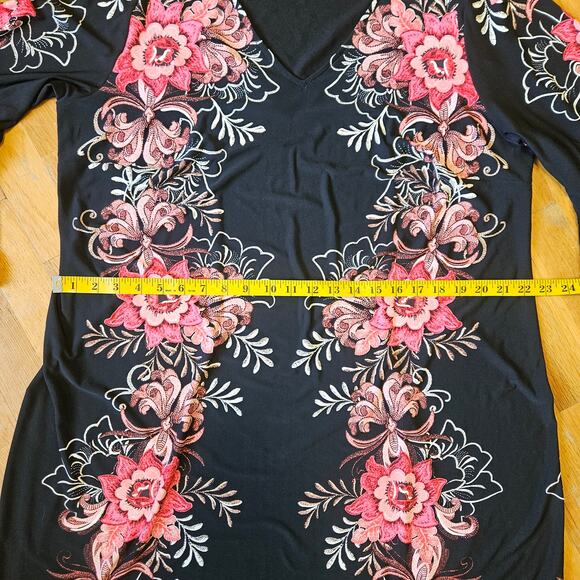Roz & Ali Black Pink Floral Bell Sleeve Dress Women’s 18 Sheath Fit - Picture 12 of 13